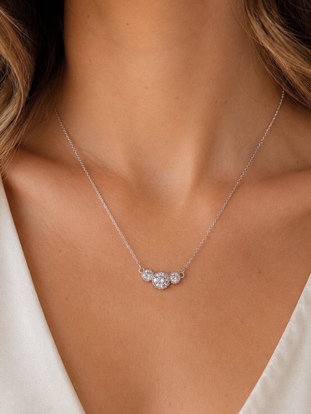 Avon Dream CZ Triple Stone Pendant Necklace Silver Tone Adjustable